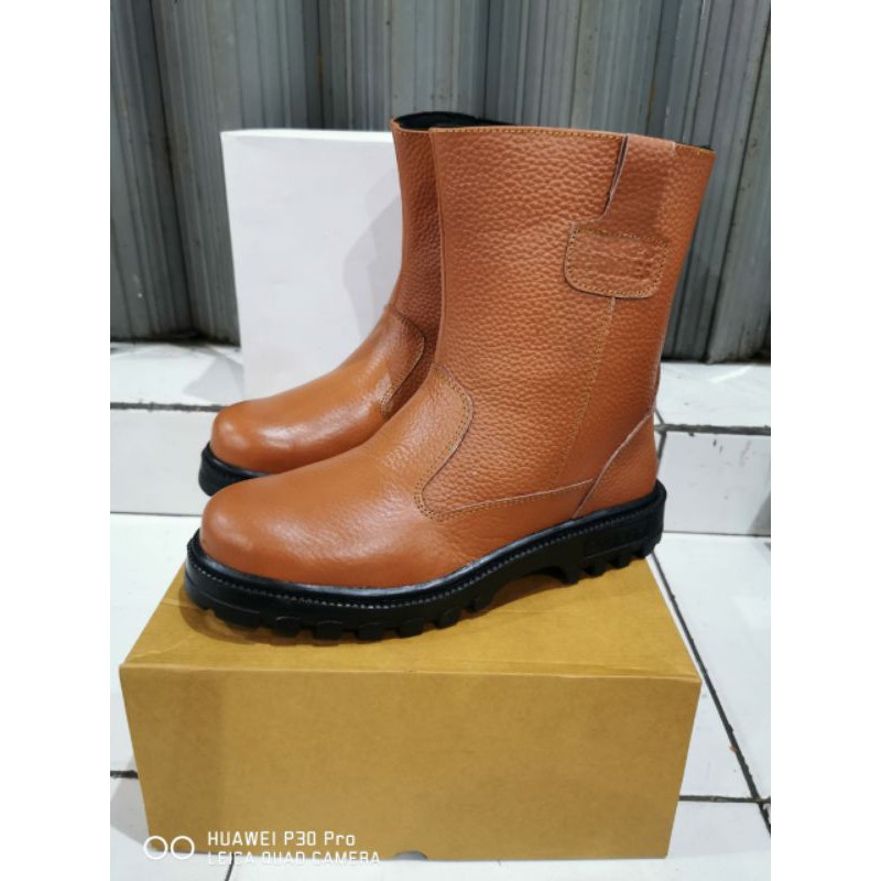 SEPATU SAFETY KULIT PRIA KING RAMSES