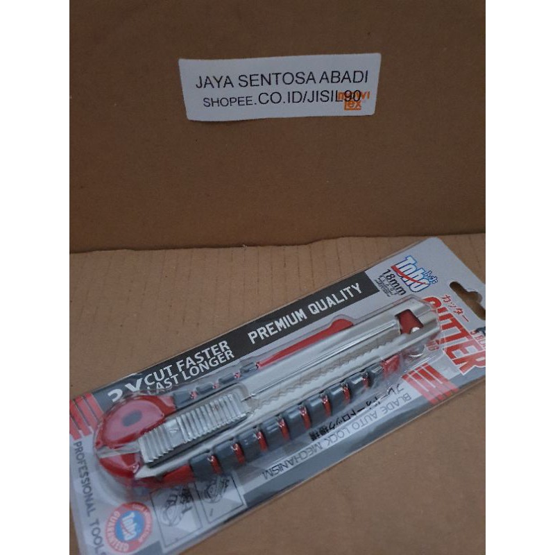 

CUTTER TOHO TAJAM - SUDAH ADA ISI 5 BLADE