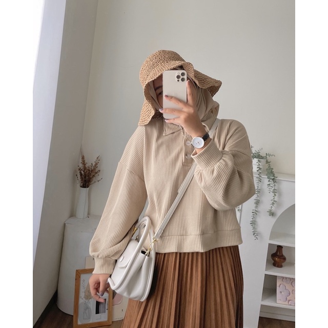 HIZA - Elora Waffel Blouse Basic | Blouse Wanita