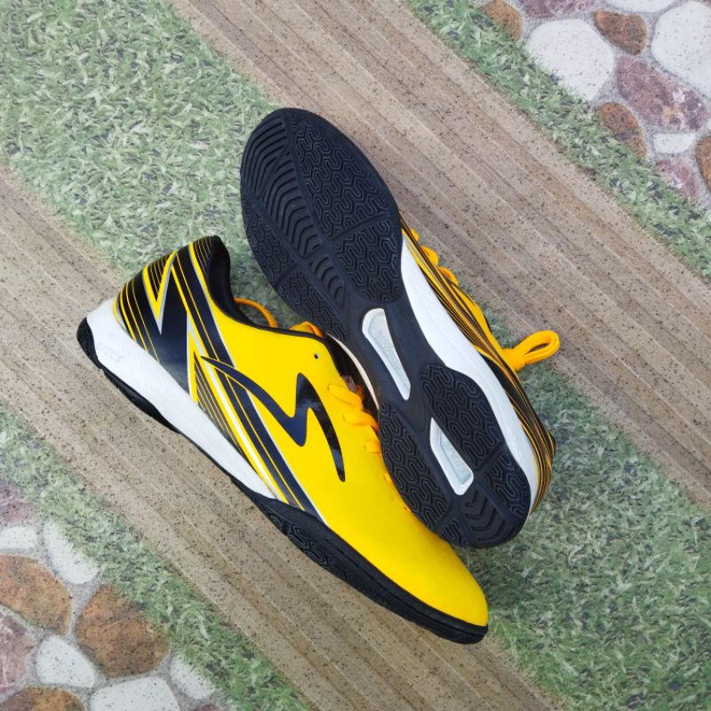 SPECS LIGHTSPEED 20 IN ORANGE