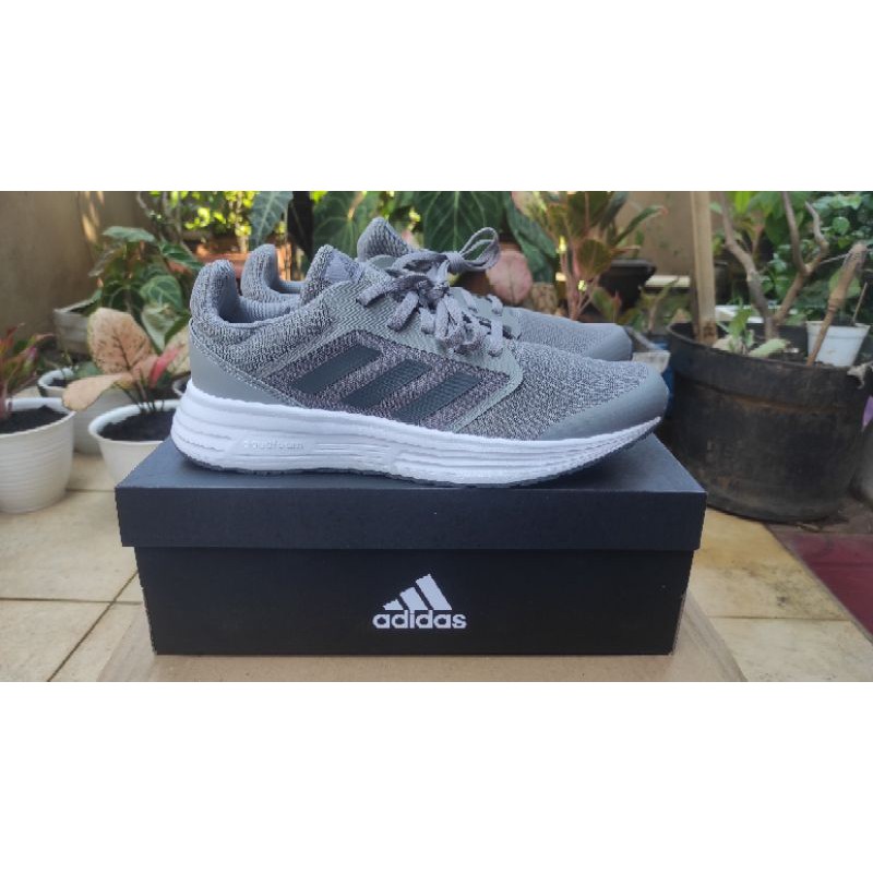 Adidas galaxy 5 gray