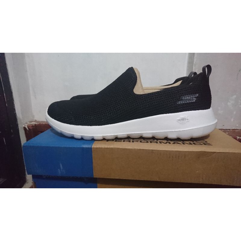 SEPATU SKECHERS CASUAL GO WALK MAX - SEEK/SLIP ON SKECHERS/SEPATU SANTAI 54629 BKGY