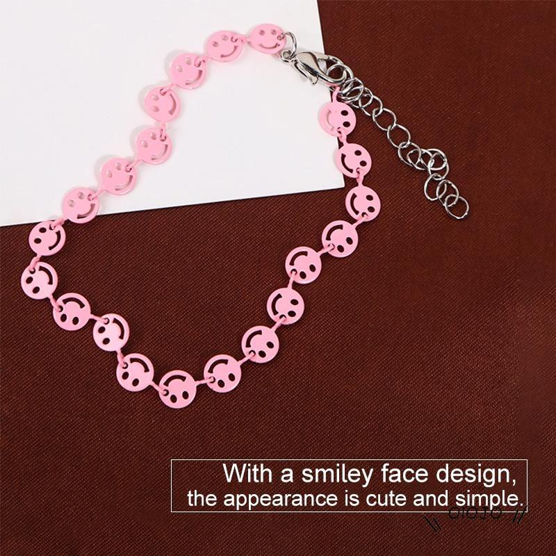 Kalung Rantai Clavicle Pendek Desain Smiley Face Bahan Metal Dapat Ditumpuk - ol2