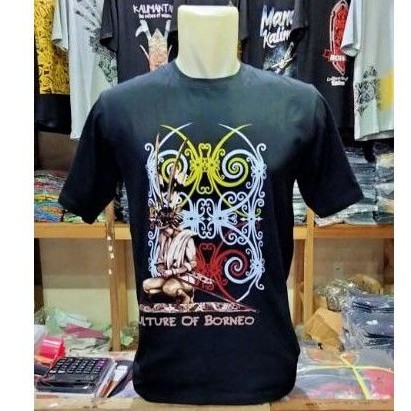 BAJU KAOS MOTIF ETNIK KALIMANTAN BAHAN KAIN DISTRO