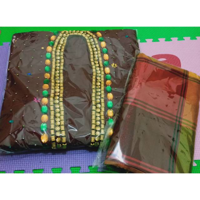 Set baju bodo dan sarung