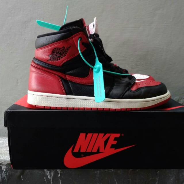 Nike Air Jordan 1 Retro High OG homage to home