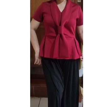 Baju atasan merah maroon