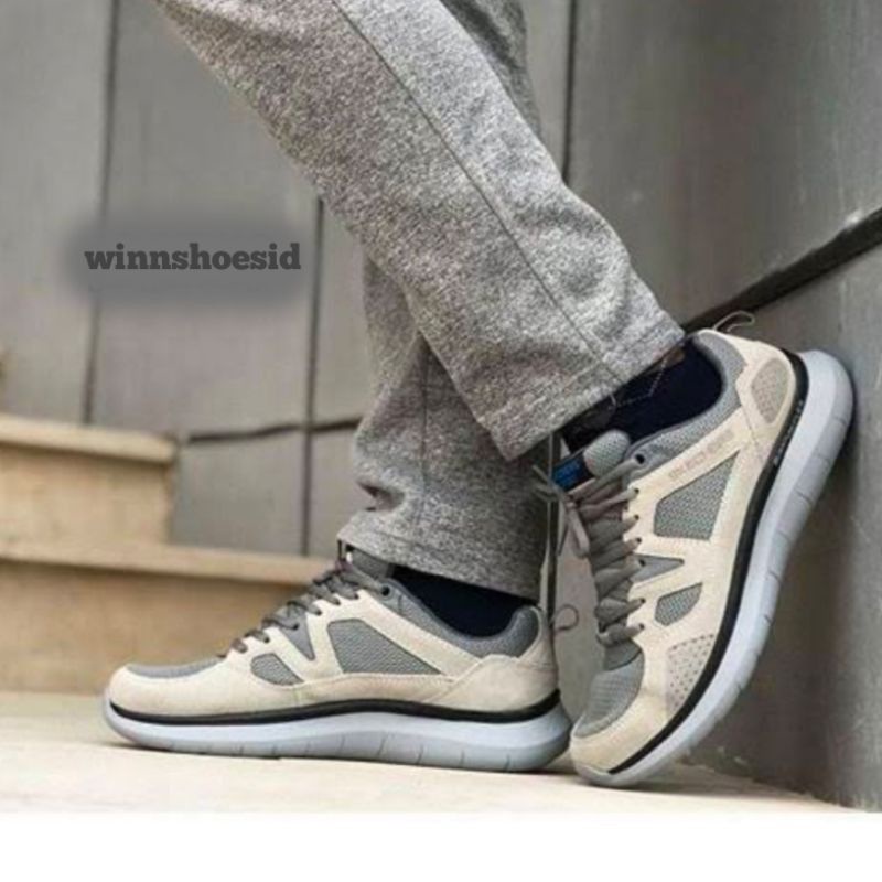 Skechers Relaxed Fit : Quantum Flex - Country Walker Oxford / Sepatu Skechers Pria / Sepatu Pria