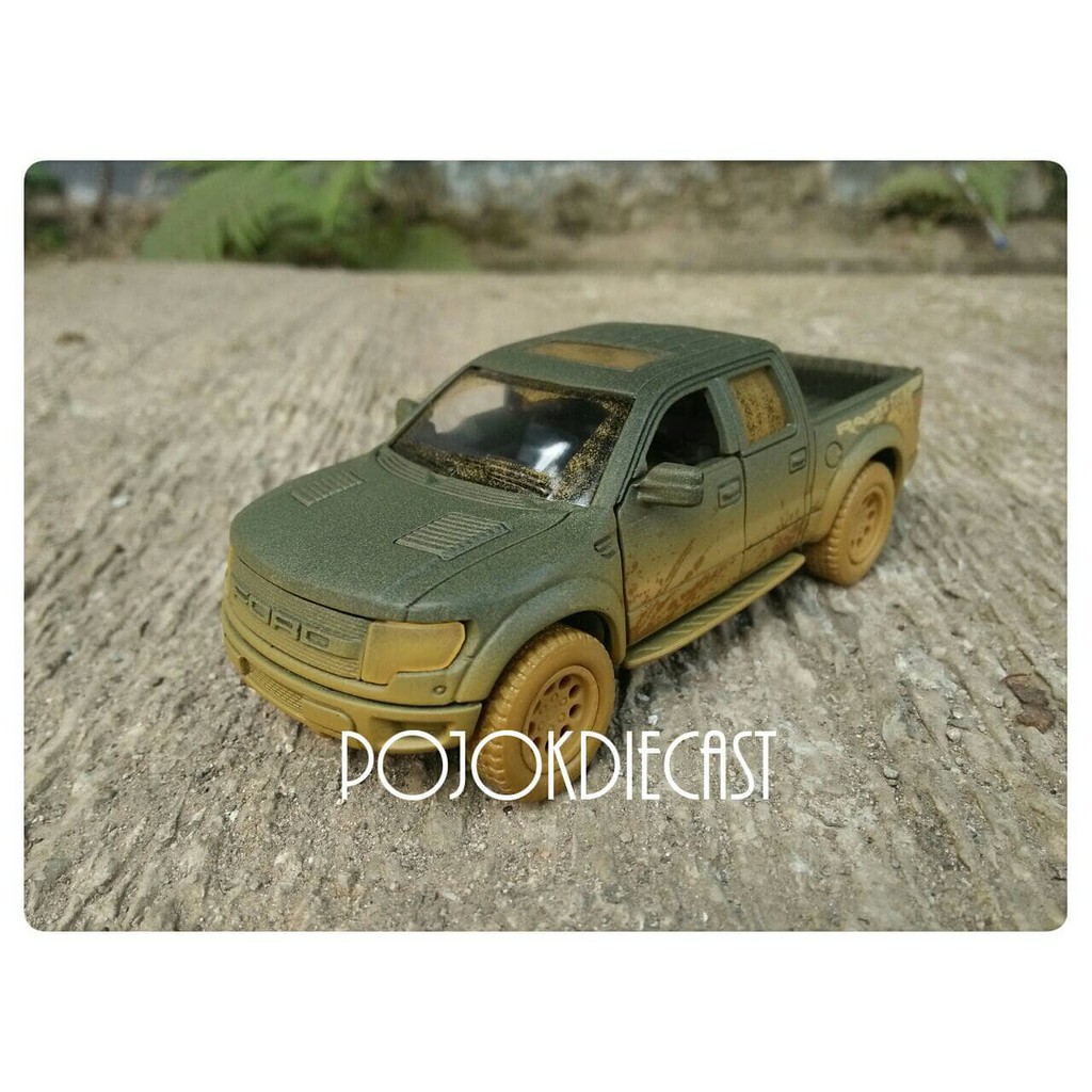 Ford Raptor Hitam Lumpur (Diecast Miniatur Mobil 1/32 Kinsmart)
