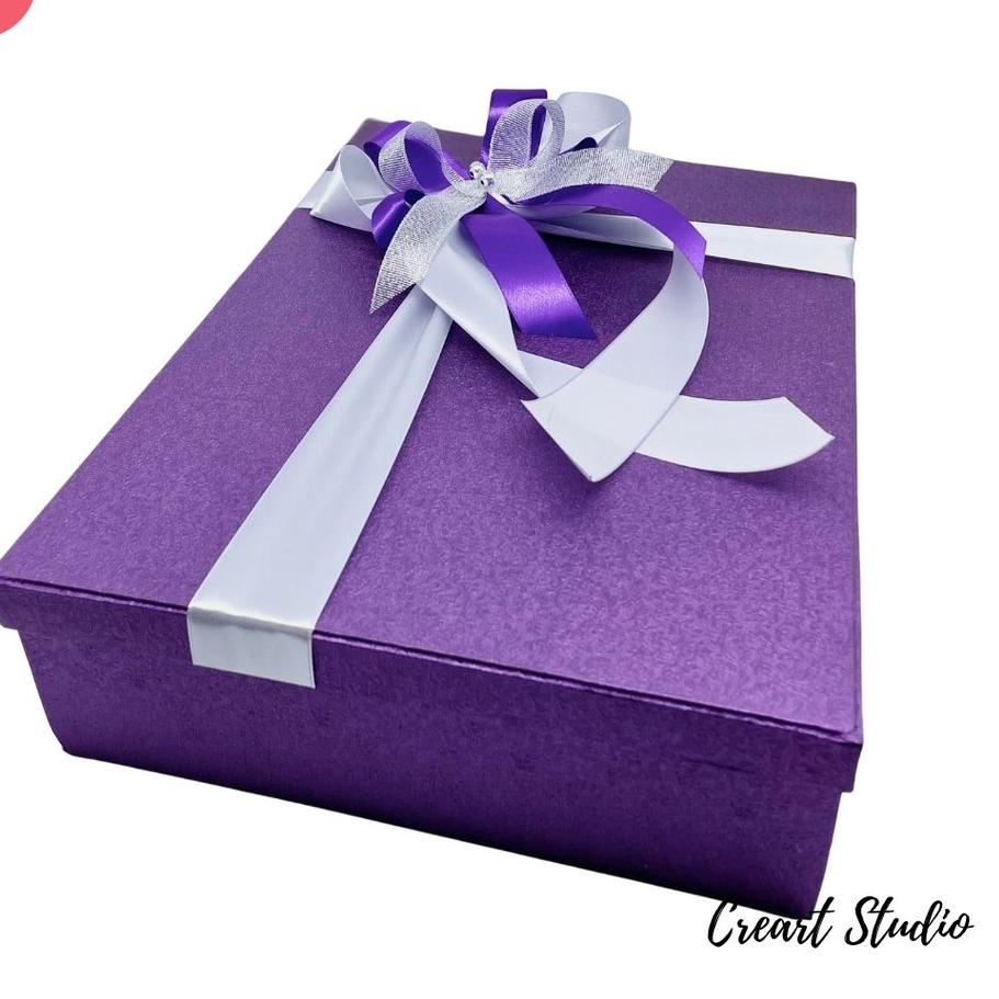 

New! Kotak kado Gift Box 35x25 cm Tinggi 8 cm