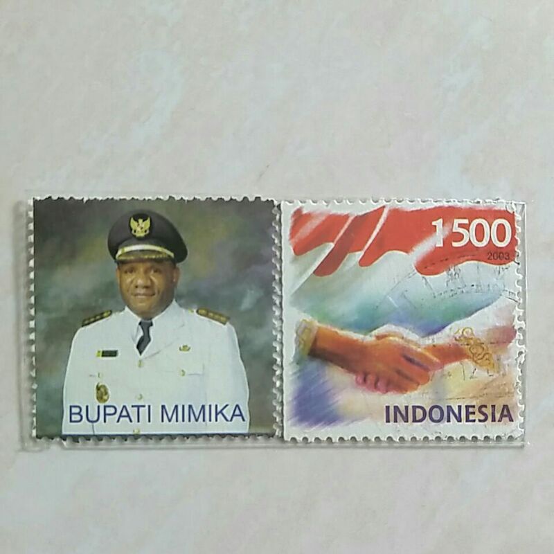 

(AB) Perangko Prisma Jabat Tangan Seri 1 - Bupati Mimika 2003 Used