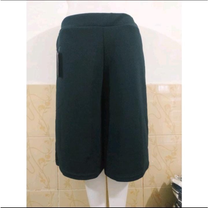 [[ NEW ]] KULOT PENDEK CREP TANGGUNG 7/8 CELANA WANITA POLOS