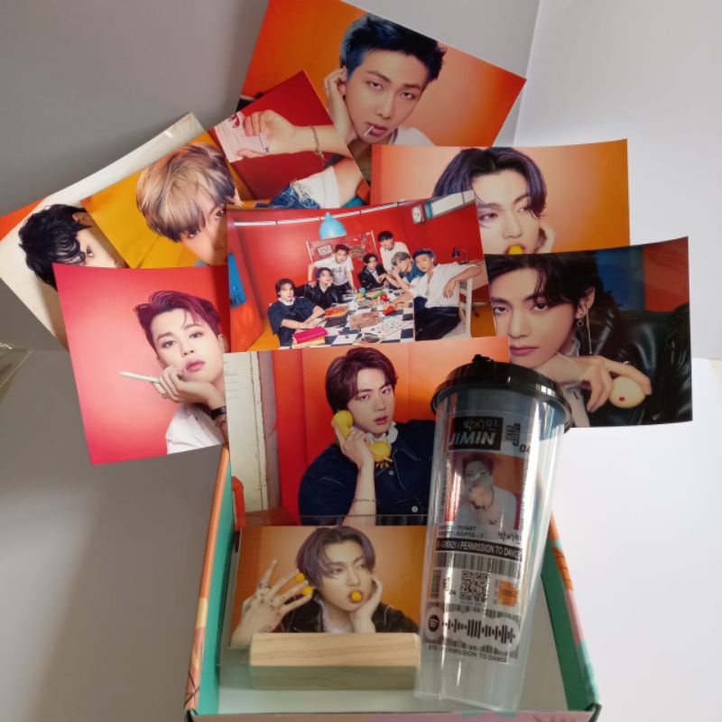 Hampers Gift Box BTS