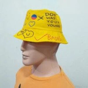 Topi Bucket Gaya Korea KPOP / Bucket Hat Remaja Dewasa Motif Graffiti