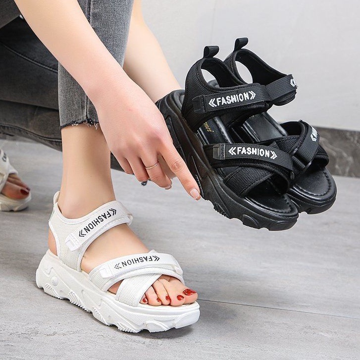 9011 Sandal Platform Wedges Wanita Import Fashion