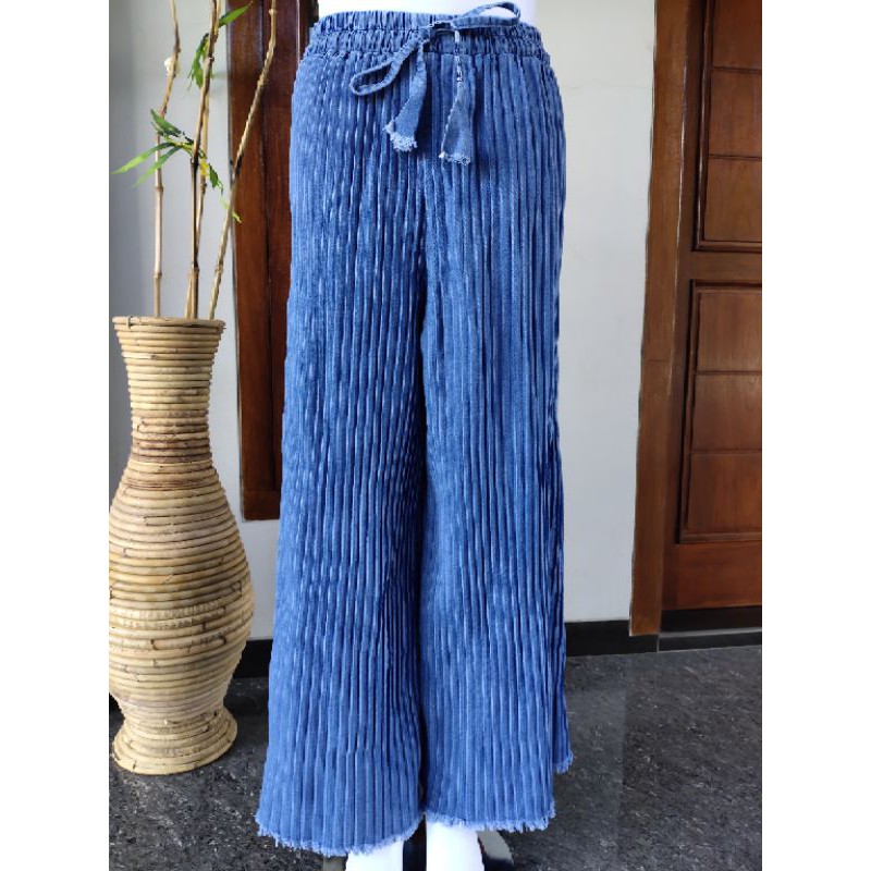 Celana Kulot Plisket Dewasa