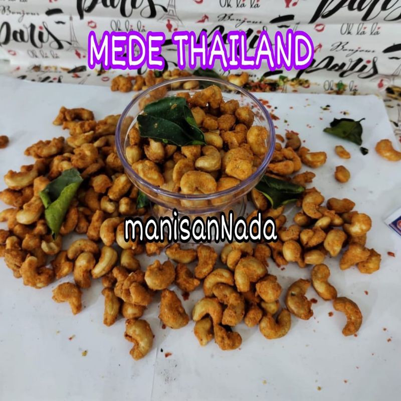 

Kacang Mede Thailand/Mede Pedas daun jeruk 1kg