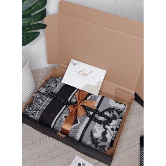 Hampers Muslim Cowok Gift Box Sarung Sajadah Black Series | Hampers Cowok | Kado Ulang Tahun Cowok