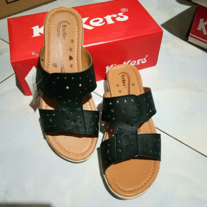 Sandal kulit asli kickers kulit asli slipon sol anti licin