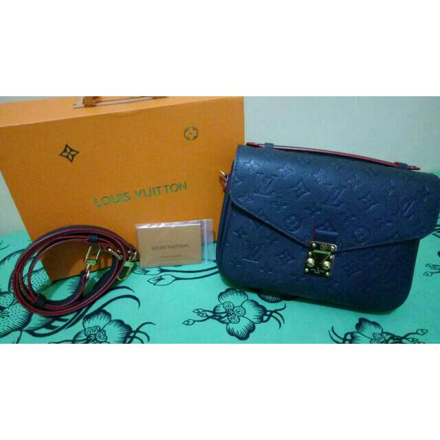 Tas Louis Vuitton Pochette Metis M41465