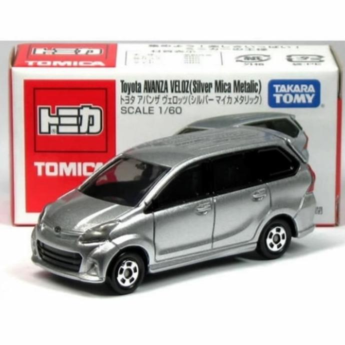 Tomica Toyota Avanza Veloz