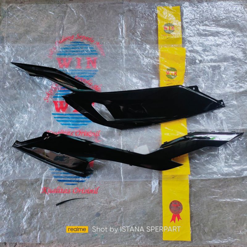 UNDER SIDE KOLONG KANAN KIRI VARIO NEW 125-150 2018 HITAM GLOSSY