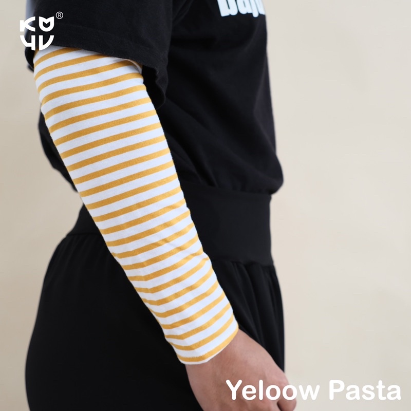 Koyu Hijab Manset Tangan Stripe Best Seller