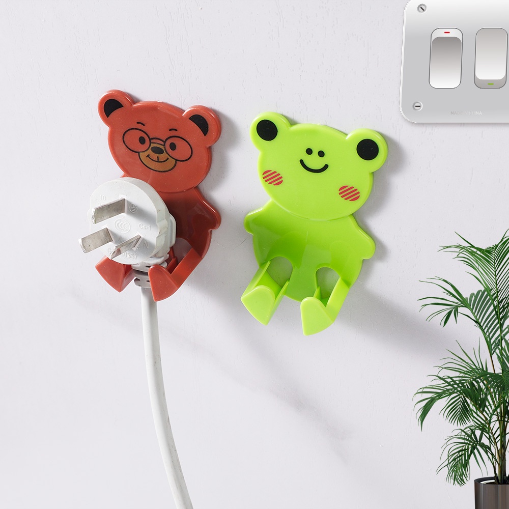 1Pc Cartoon Animal Plastic Power Plug Bracket / Wall Mounted Socket Plug Plastic Hanger