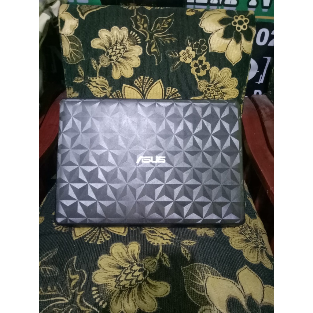 Skin Laptop Garskin Laptop Stiker Laptop ASUS DELL ACER LENOVO HP 14"
