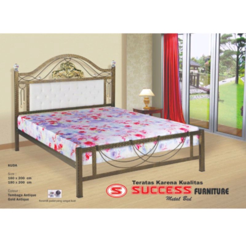 RANJANG TIDUR BESI TEMPA KUDA SUCCES