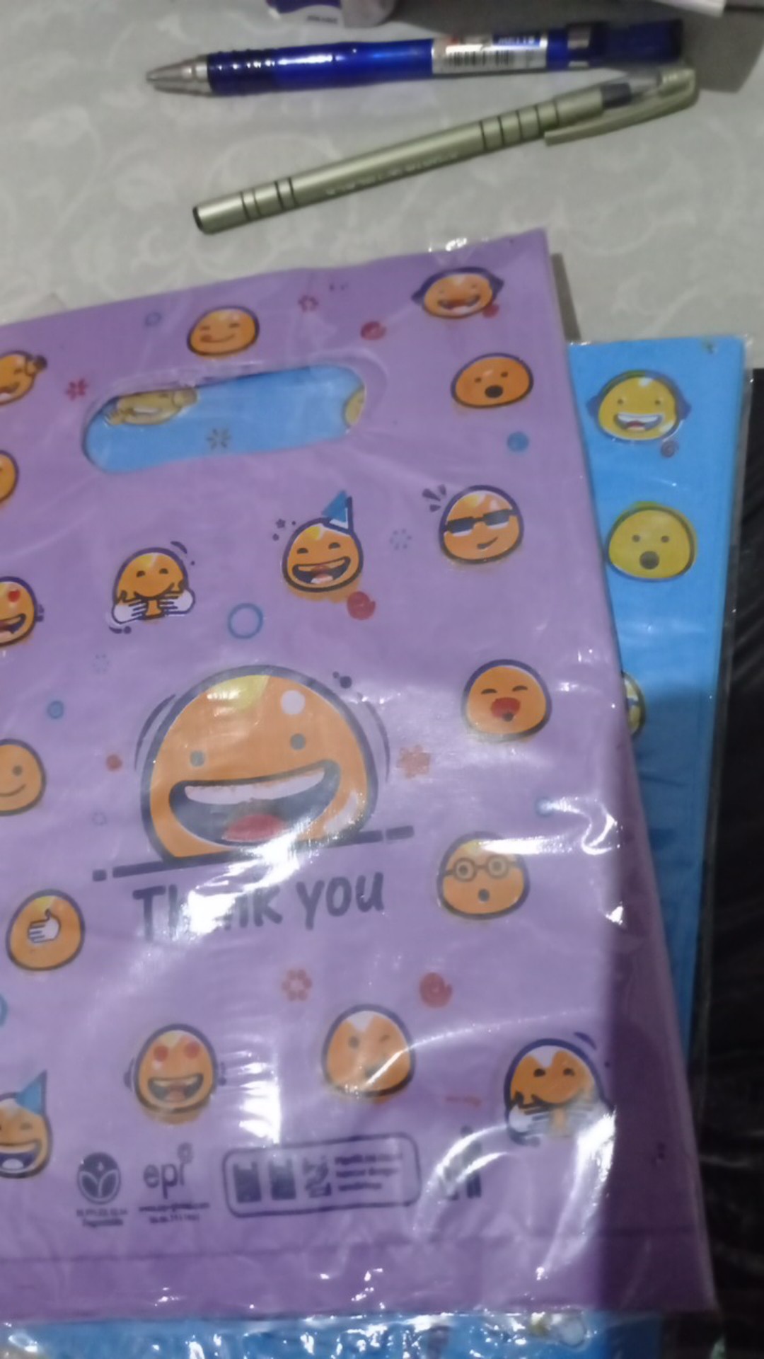 3 Pak (3 X 1 Pack) Kantong Plastik Smile Softhandle Ukuran 30