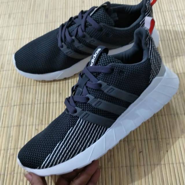 ADIDAS QUESTAR FLOW BLACK WHITE