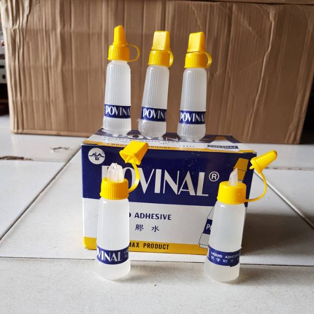 

Lem kertas Povinal 111 ukuran kecil 22ml/ lem slime