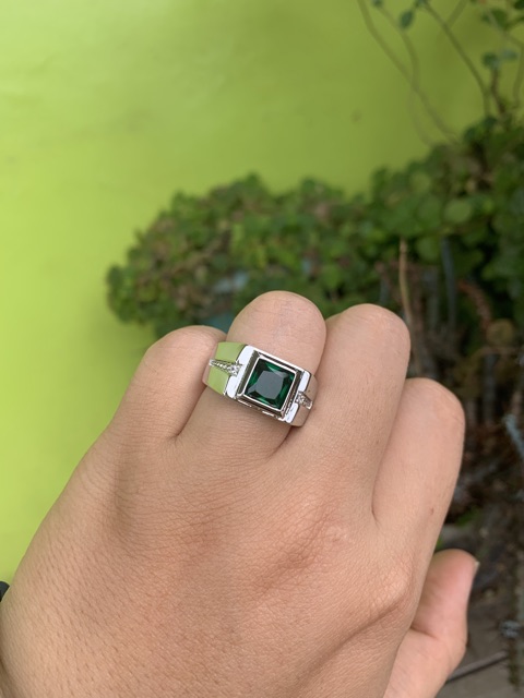 Cincin Perak Kristal Zamrud Cuting Mewah Green Emerald Sterling Silver Simple Elegan Minimalis