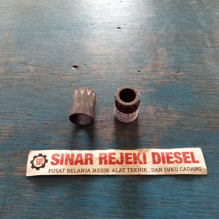 Holder Fuel Injection Valve Tutup Nozzle tutup nosel mesin diesel Yanmar TF55 TF65 TF75 TF85 TF105 T