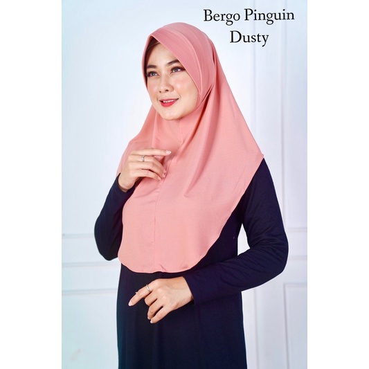 Bergo Pad Pinguin jersey Rumahan