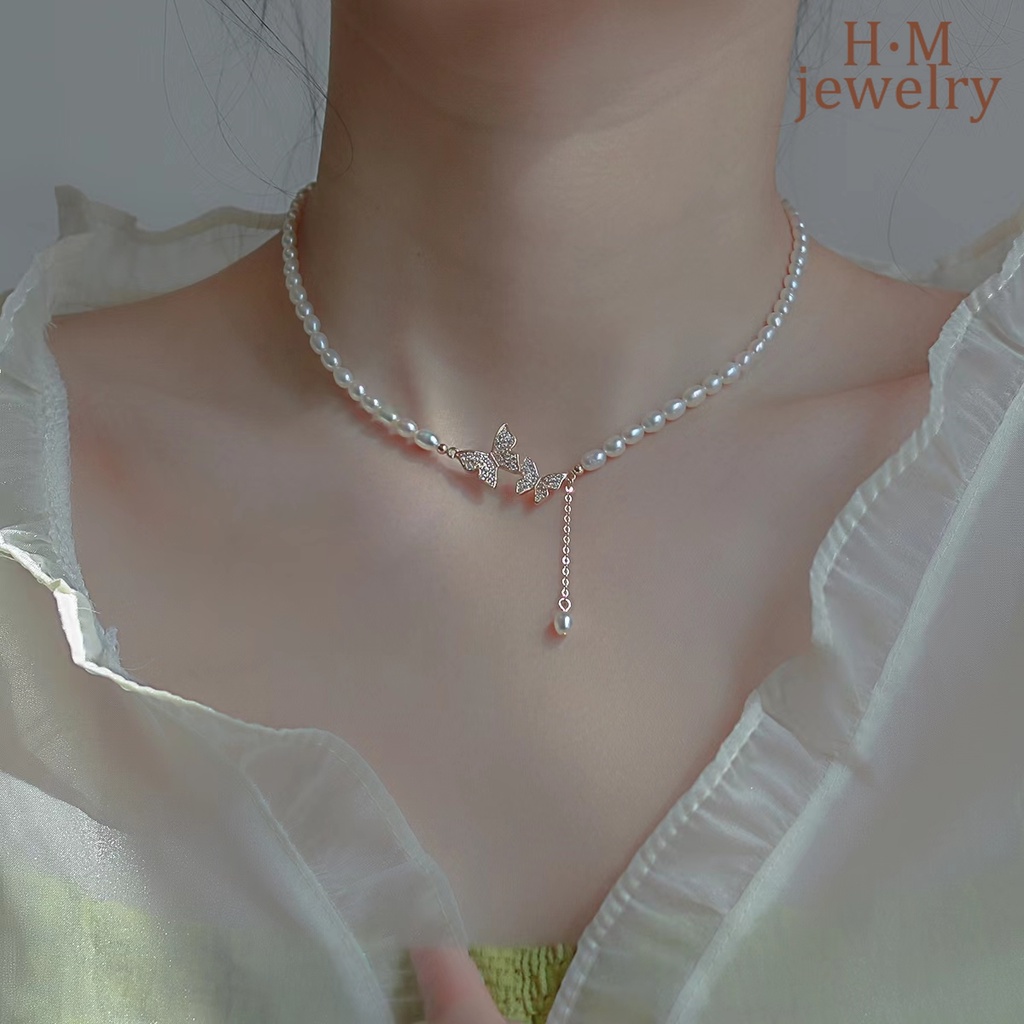 Kalung Rantai Dengan Liontin Kupu-Kupu + Mutiara Retro Mewah Untuk Wanita
