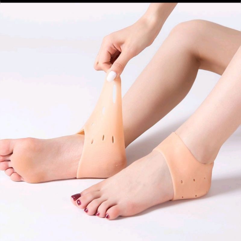 1 Pasang PELINDUNG TUMIT KAKI GEL SILIKON LEMBUT BANTALAN ALAS SEPATU ANTI LECET HEEL PROTECTOR SILICONE