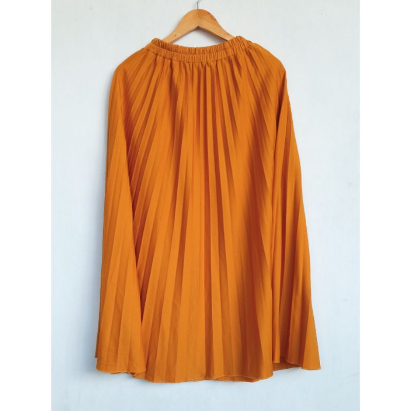 Preloved Giovanni Skirt Geulis