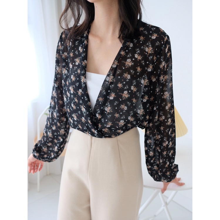 T-0414 Blouse Floral Overslag Cerutti Pattern-7