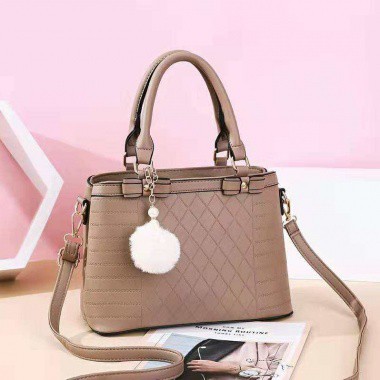 BQ 2730 RISCE TAS HAND BAG GANTUNGAN POM POM WHITE IMPORT WANITA CEWEK PEREMPUAN JAKARTA BATAM