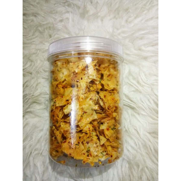 

KERIPIK LUMPIA PEDAS KEMASAN TOPLES 800ML