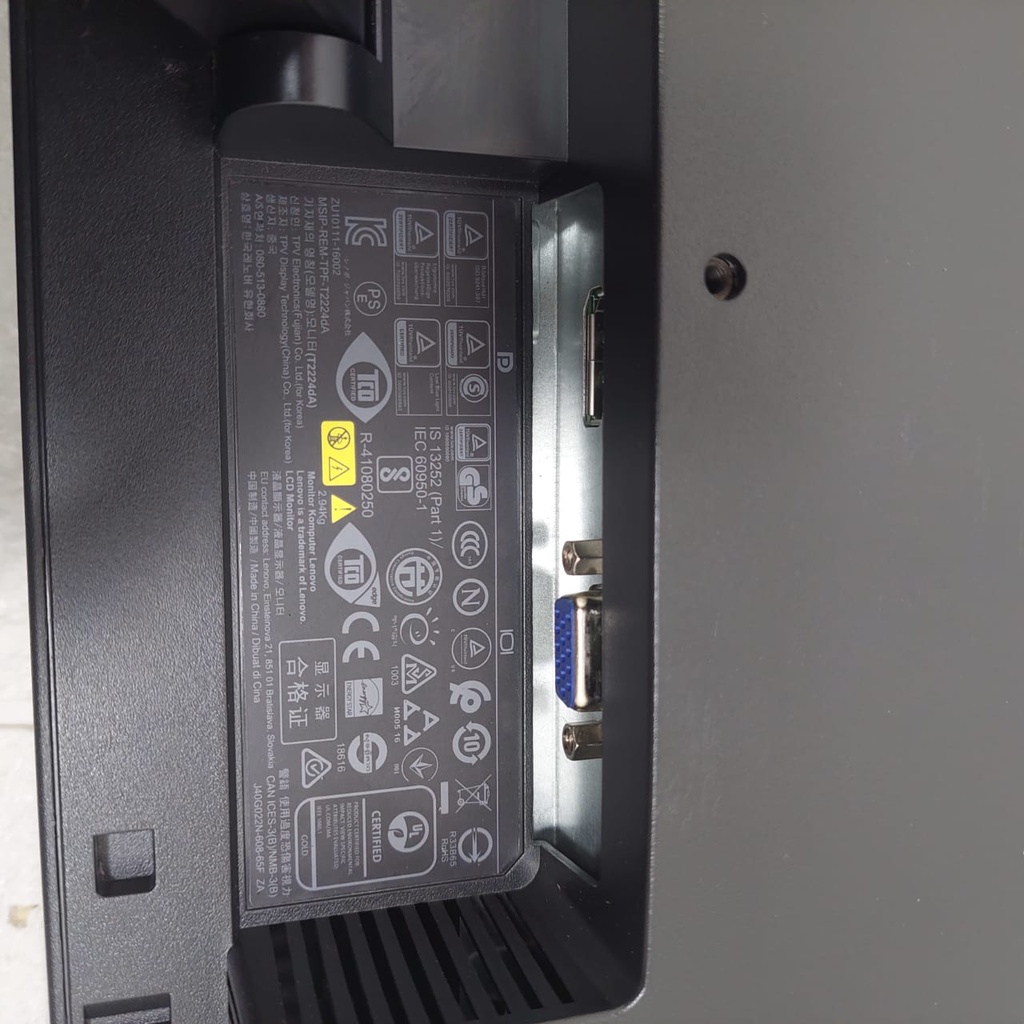 Monitor Lenovo 22Inch LED T2224dA Full Hd Like New Lengkap Kabel
