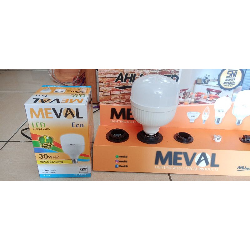 Lampu Led meval