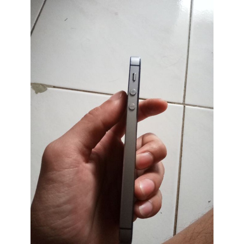 IPHONE 5S 16GB BYPASS PREMIUM WIFI ONLY