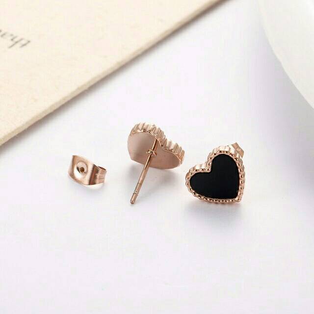 GG Anting Tusuk Hati Titanium#AT-140