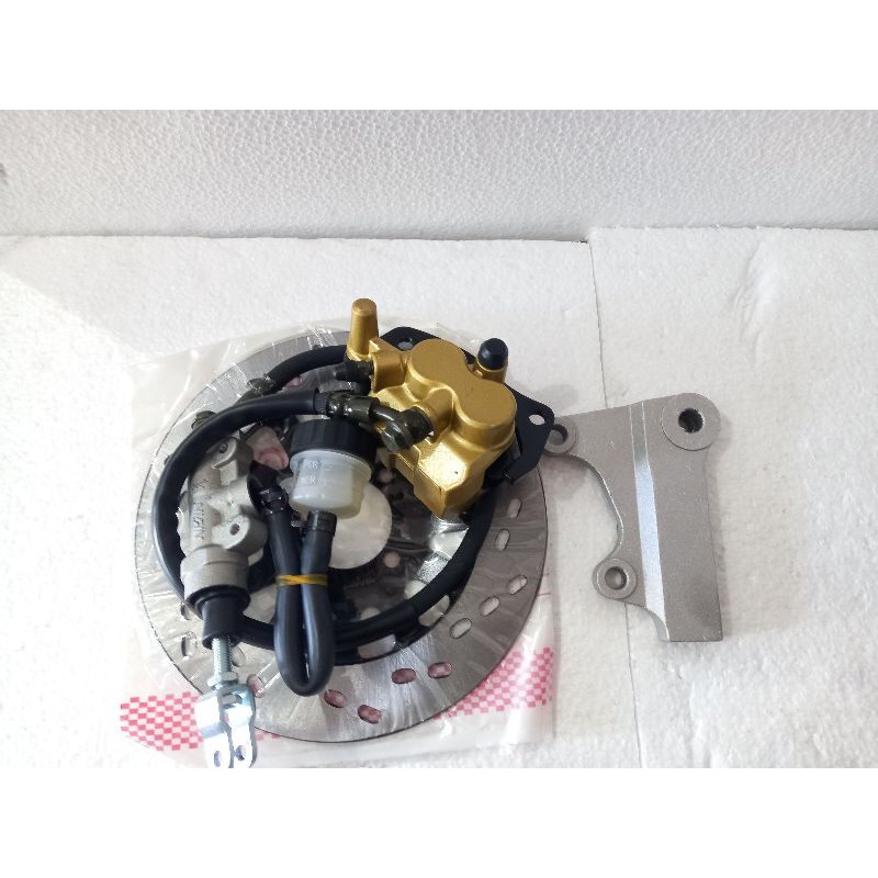 CAKRAM SET BELAKANG MOTOR SATRIA 2TAK