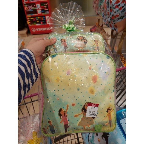 

GIFT SET RANSEL + PENCIL CASE/DRINK WATER