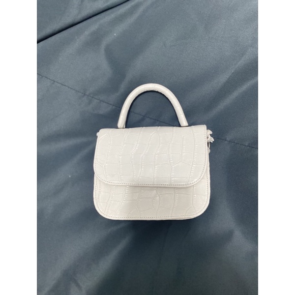 croco medium slingbag