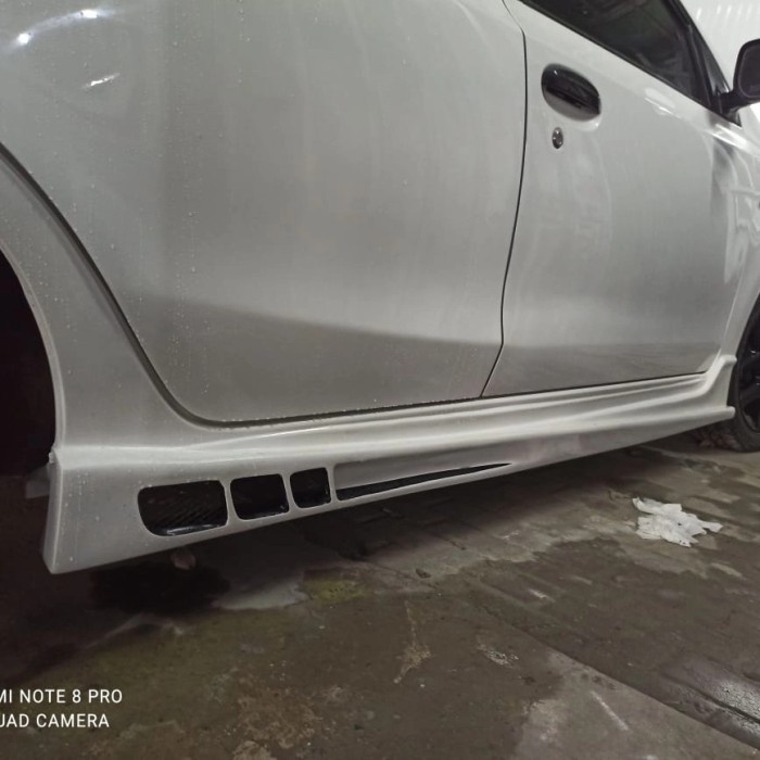 bodykit etios -- Bodykit Etios -- toyota Etios bodykit Toyota Etios liva 2010 2011 2012 PNP dan pres